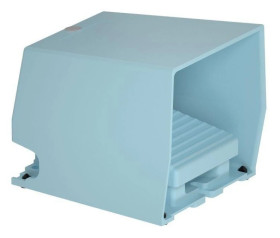 Wyłącznik nożny pojedynczy z osłoną niebieski metal 1Z 1R 1 krok XPEM510