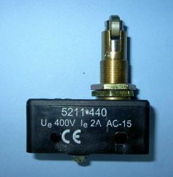 ŁĄCZNIK KRAŃCOWY 5211-440 16A 400V ŚRU.