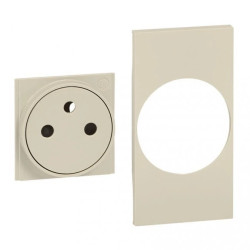 LIVING NOW plakietka gniazdo 2P+Zpłas beż 2m KM55F