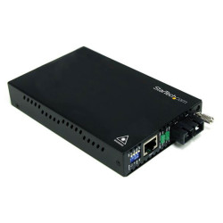StarTech.com ET90110SM302 10/100 Mbps Single Mode Fiber Media Converter SC 30 km