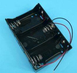 UCHWYT BATERII 3xD (R-20)