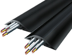 Most kablowy szerokość: 130 mm Guma długość: 4.5m szer. wew: 14mm RS PRO