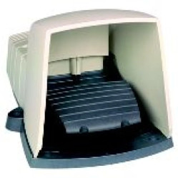 Łącznik nożny pojedynczy XPE-G, z osłoną, plastik, szary, 2NZ+2NO XPEG611