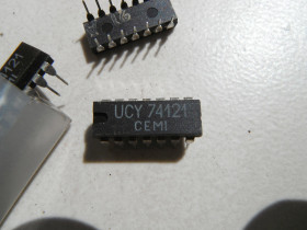UCY74121 CEMI układ scalony cyfrowy ucy 74121 Nowe