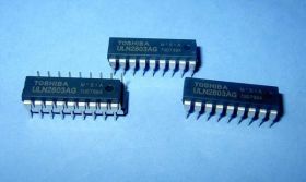 ULN-2804=TD-62084 DIP-18 SGS UKŁAD