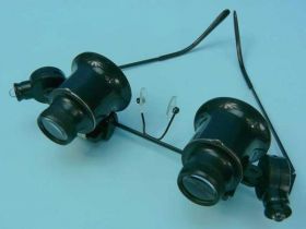 LUPA OKULAROWA PODWÓJNA 20x Z PODŚW.