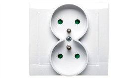 Kier Gniazdo Podwójne Z/U Z Przesłonami Białe Gp-2Wzp/00