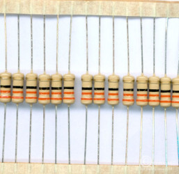REZYSTOR 2W 33 ohm (50 SZTUK)