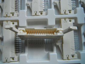 26 pin, wtyk, kątowy, z zatrzaskami PSD-LEIHVERP.22/42