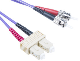 Kabel światłowodowy długość: 2m Z zakończeniem złącze B<B>: ST złącze A: SC średnica: 50/125μm Wielomodowy