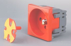 Gniazdo zasilające 230V pojedyncze 45x45 Mosaic z blokadą