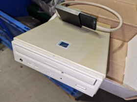 Arcos External CD player for A600/A1200