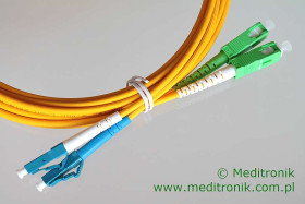 Patchcord ÅwiatÅowodowy LC-SC/APC OS2 9/125Âµm SM duplex dÅ.15m