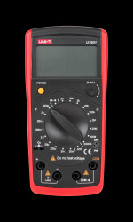 Miernik pojemności i rezystancji UT601