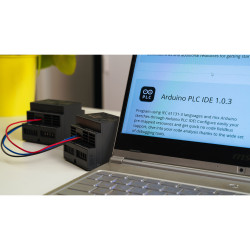 Arduino AKX00051 Arduino PLC Starter kit