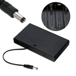 Koszyk na baterie 8xAA (R6) - koszyczek z pokrywą wyłącznikiem - wtyk Jack 5.5x2.1