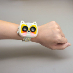 Keepa - Social Distance Habit Trainer / Social Distancing Wristband for Children, Bulit-in ultrasonic sensor, 3 Alert Modes, Swi