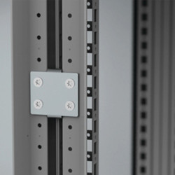 Zestaw dokujący, seria: CCE, typ: Uchwyt obudowy, do użytku z: Obudowa