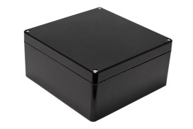 Obudowa Poliester wzmacniany włóknem szklanym szerokość zew. 251 mm długość zew. 255 mm wys. zew. 120 mm Hammond IP66