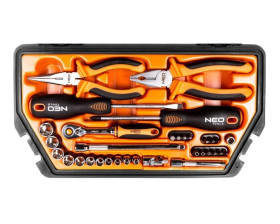 Zestaw narzędzi /33 szt./ 08-631