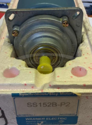 SS152B-P2 SLO-SYN 240V 0,2A 50Hz silnik z przekładnią Superior Electric