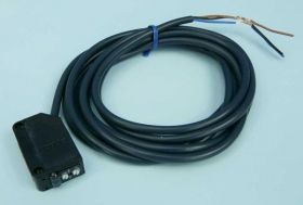 E3Z-D81 PNP CZUJNIK FOTOELEKTRYCZNY