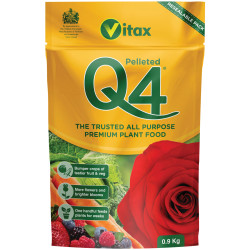 Vitax 6QF901 Q4 Pelleted Fertilizer 0.9kg Pouch