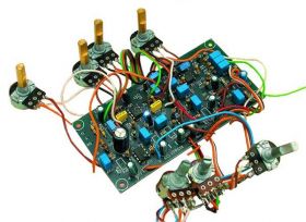 PROSTY DYSKOTEKOWY MIKSER STEREO ZDSM