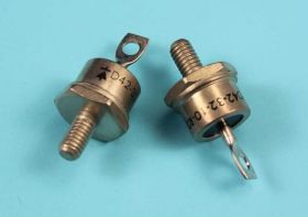 D42-32-10R 32A/1000V DIODA