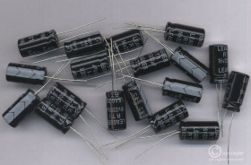 2200uF/16V/105C 10x20mm KONDENSATOR ELEKTROLITYCZNY