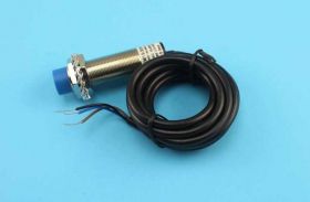 XM-183008-PMU PNP 18/8mm CZUJNIK INDUK