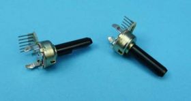 RV-121GNP(H)-A100k LOG.30mm POD.POTEN.