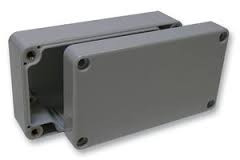 G2018 obudowa uniwersalna poliwęglan 240x160x90