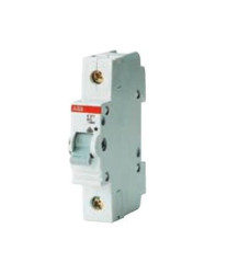 E271/63 RT Rozłącznik 1-polowy 63A 240V AC styk 1NO (GJF1511170R0015)