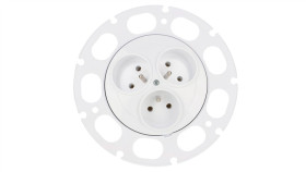 Gniazdo P/T Trzykrotne Z/U Z Nawijakiem Pt-36 As