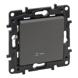 Niloe Step Łącznik jednobiegunowy 10 AX podświetlany stalowy 863411