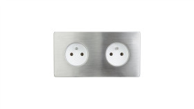 Gniazdko Elektryczne Białe Podwójne Ramka Stal Szczotkowana Gn-Ss02b