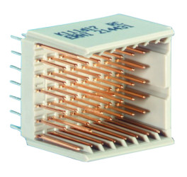 Złącze typu Backplane ERmet Series 2mm Pitch 40-pinowe 7-rzędowe Męski, Mocowanie na wcisk Terminal, 1.5A ERNI
