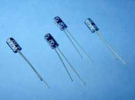 2,2uF/63V 100SZT 4x7 105°!LEA ELKO