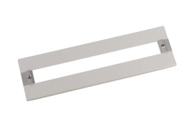 Osłona metalowa z wycięciem dla aparatury modułowej 575x150mm 020300