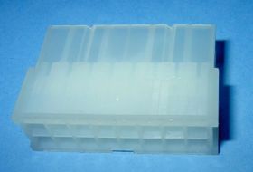 MFH-16M OBUDOWA GNIAZDA