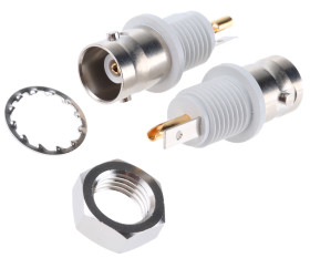 Złącze koncentryczne Montaż na panelu Żeński 50Ω 0 → 1.5GHz Lutowane