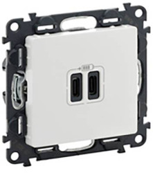 Legrand Gniazdo USB Valena Life Allure biały 753107