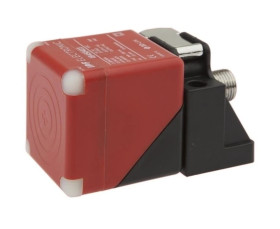 Czujnik Indukcyjny 40x67x40mm zabudowany Sn 20mm 10-30V DC PNP NC/NO IO-Link złącze M12 4pin IP67 IB450423