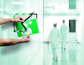 Rama do montażu ściennego, Przezroczysty, Gładkie i sztywne, 210 x 297mm, Modele niemagnetyczne