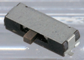 Przełącznik suwakowy, SPDT, montaż PCB, 100 mA przy 28 V AC/DC, -25 → +85°C, NKK Switches