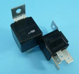 12V 70A 1STZ V23134-J1052-D642 TYCO