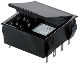 Uchwyt baterii Uchwyt baterii 46600000 BE 60 Plastik Komory do akumulatorów