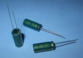 2200uF/6V3 100SZT LowESR 10x20 105° JAM