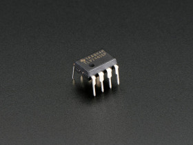 Op Amp - Dual Rail-to-Rail - 2.7-6V power @ 80mA output (TLV2462) [Discontinued]